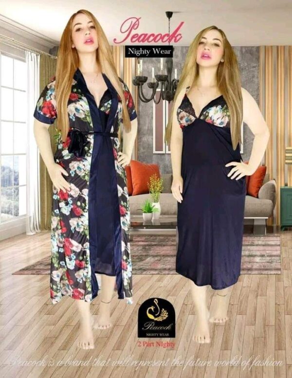 Luxurious 2 Part Print Nightdress - Image 7